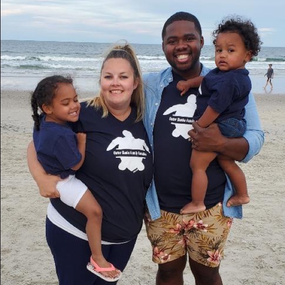 Meet your Posher, Miranda - Picture 2 of 16